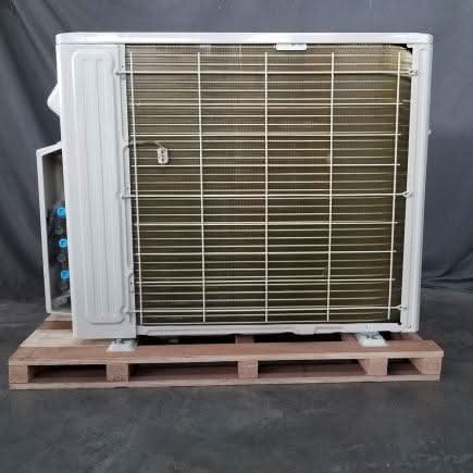 Grade A - 27k BTU 22 SEER MRCOOL DIY 3-Zone Ductless Heat Pump Condenser, 240V (Scratch & Dent) - Image 3